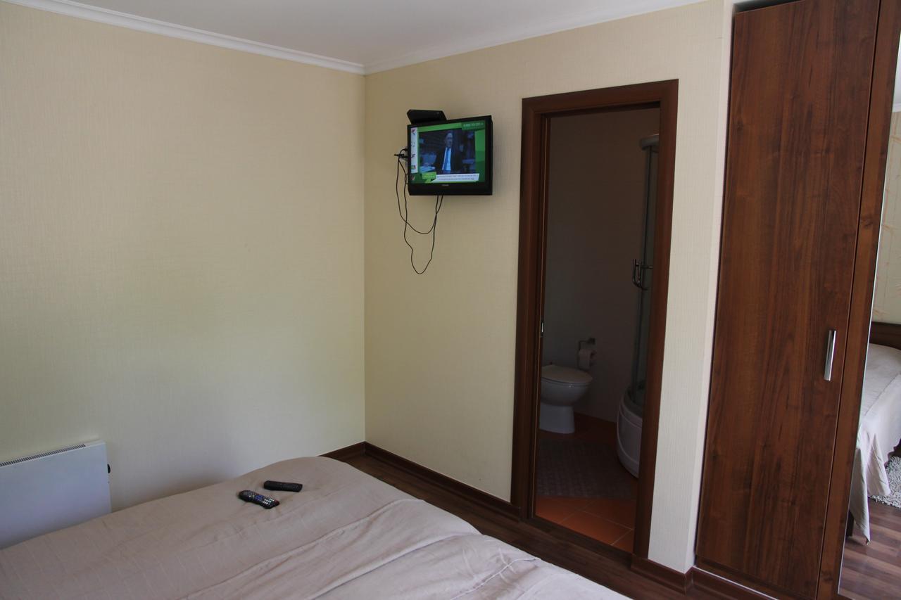 Guest House Leto Dolinka Exterior foto