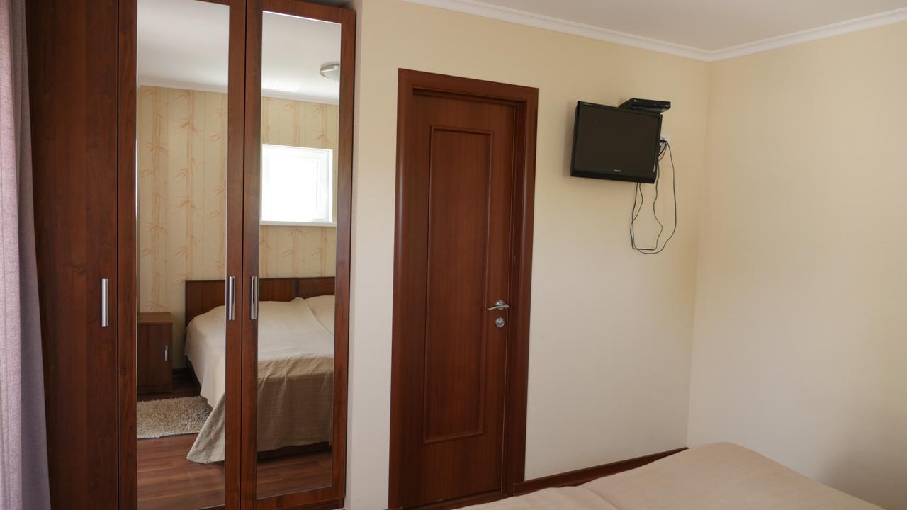 Guest House Leto Dolinka Exterior foto